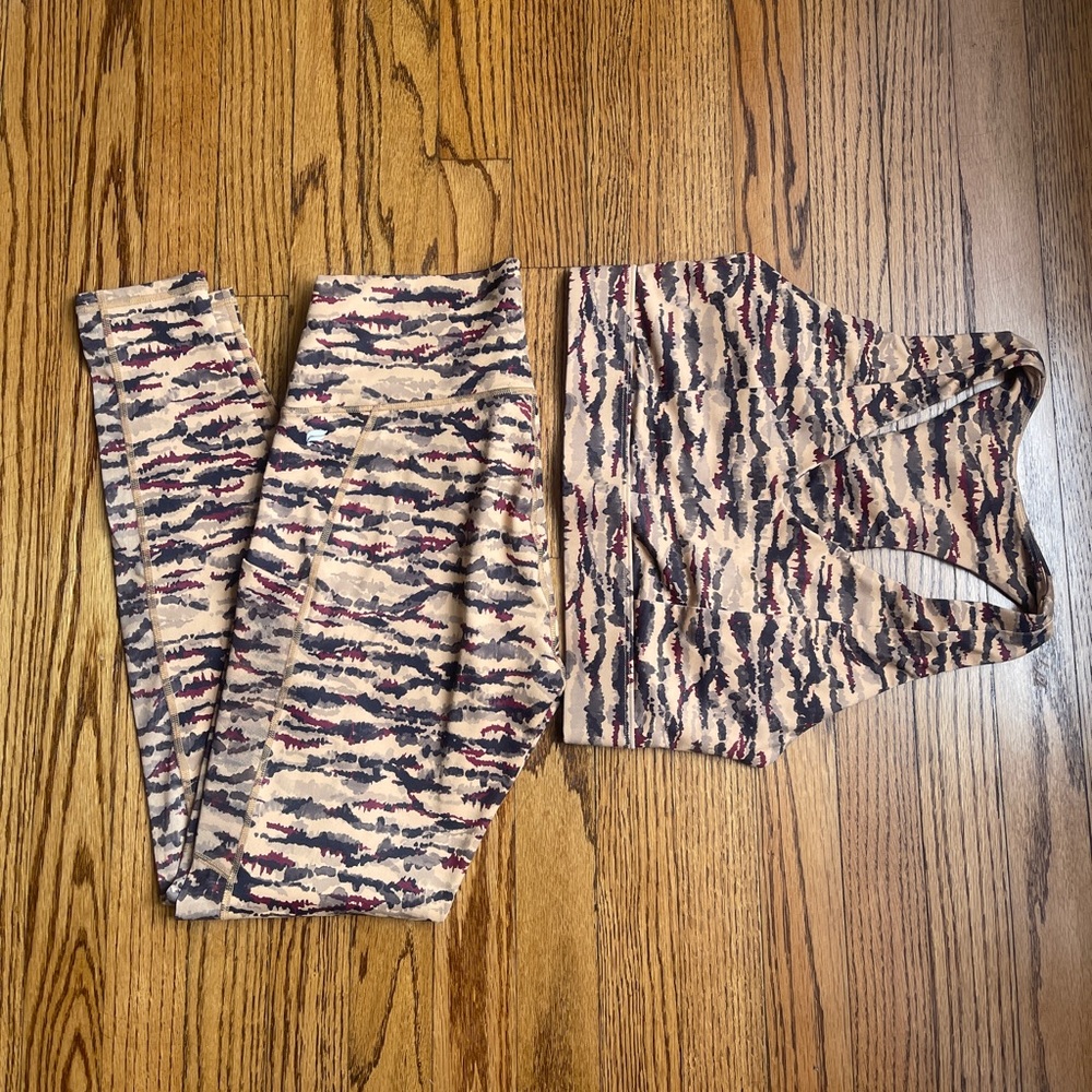 Fabletics Set
